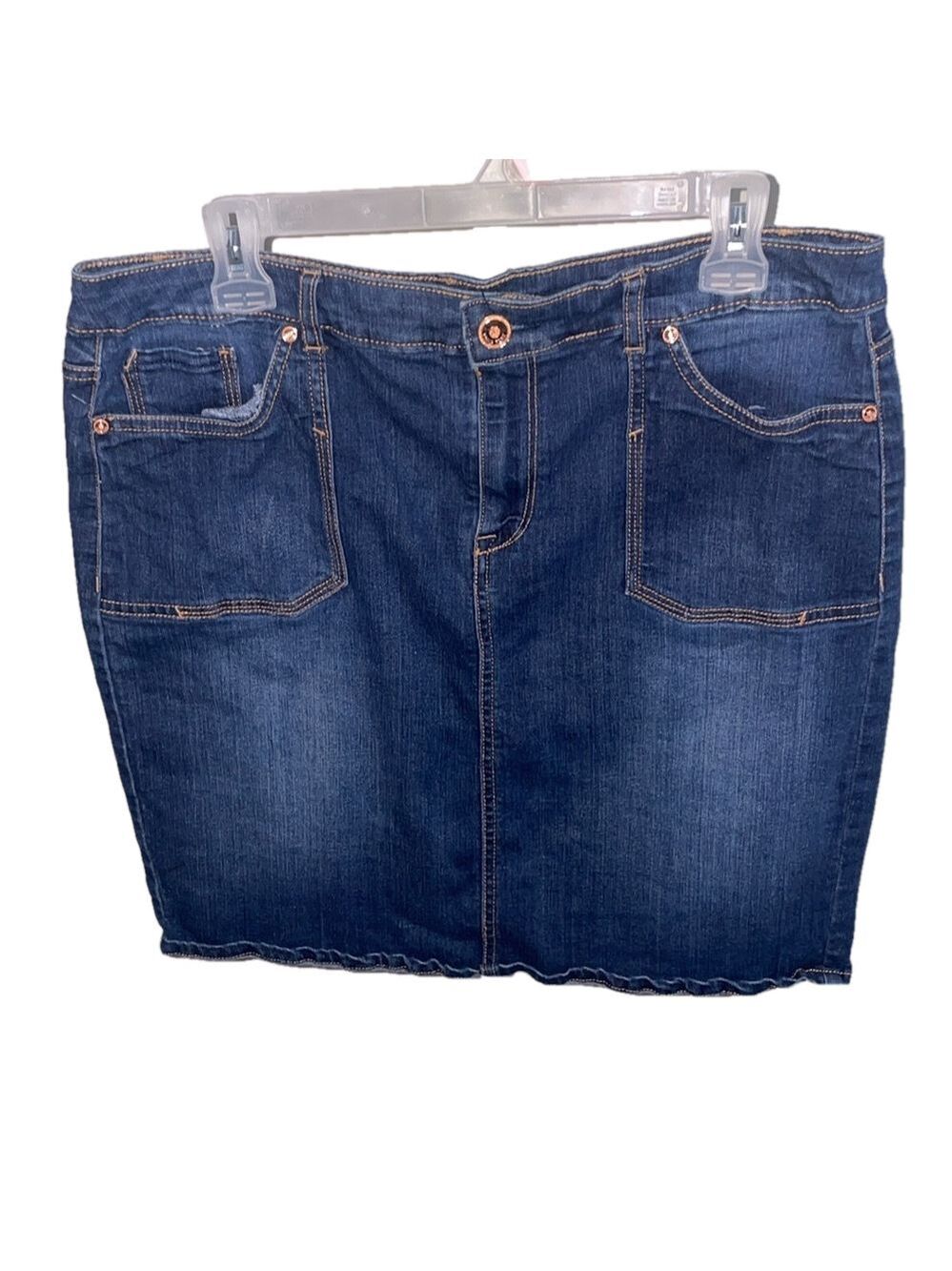 Code Bleu Jean Skirt Size 14 Mini Denim Stretch Dark Wash Flat Front Pockets